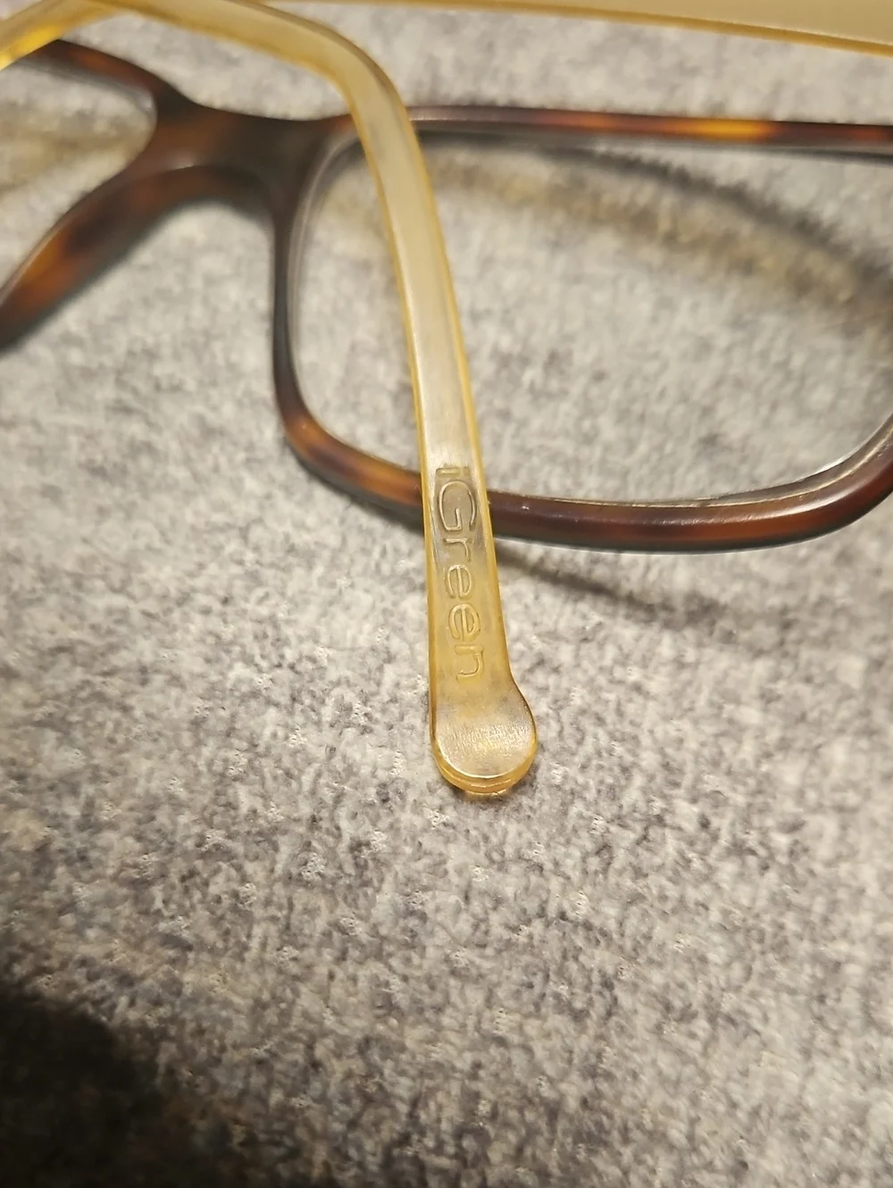 iGreen Black Front Eyeglasses with Amber Tortoise Temples